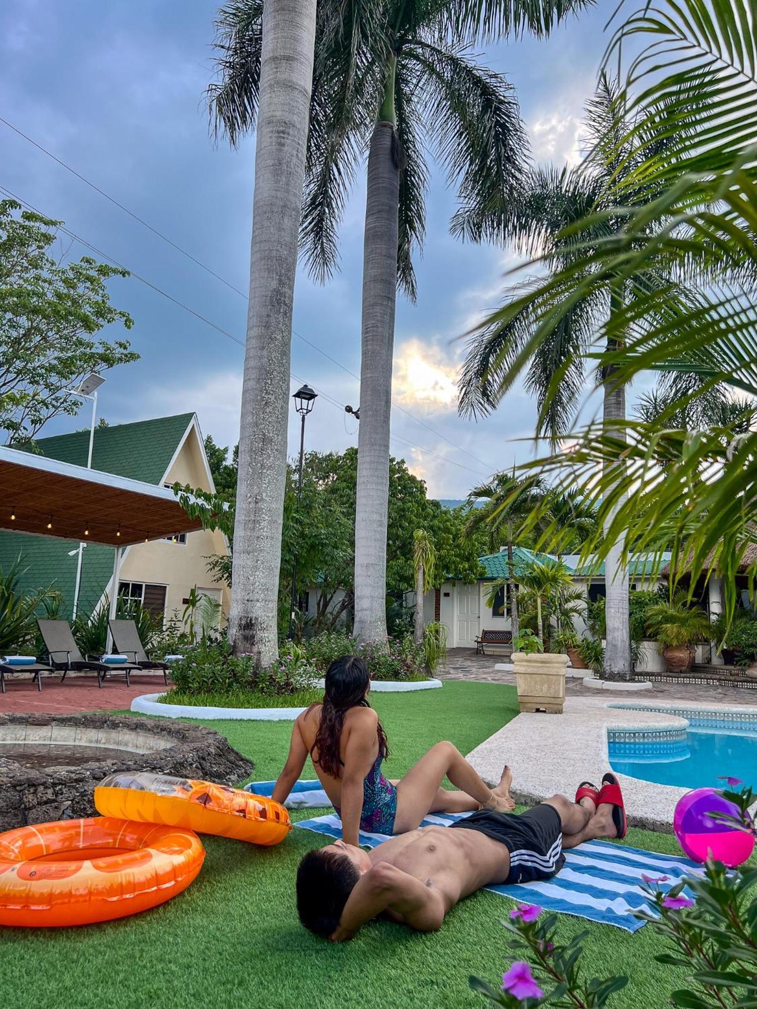 El Encanto Hotel