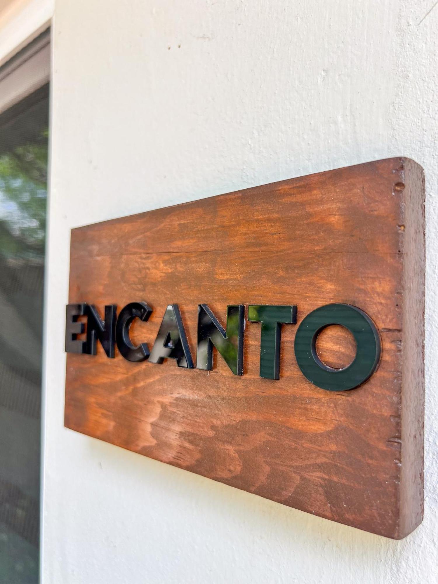 El Encanto Hotel